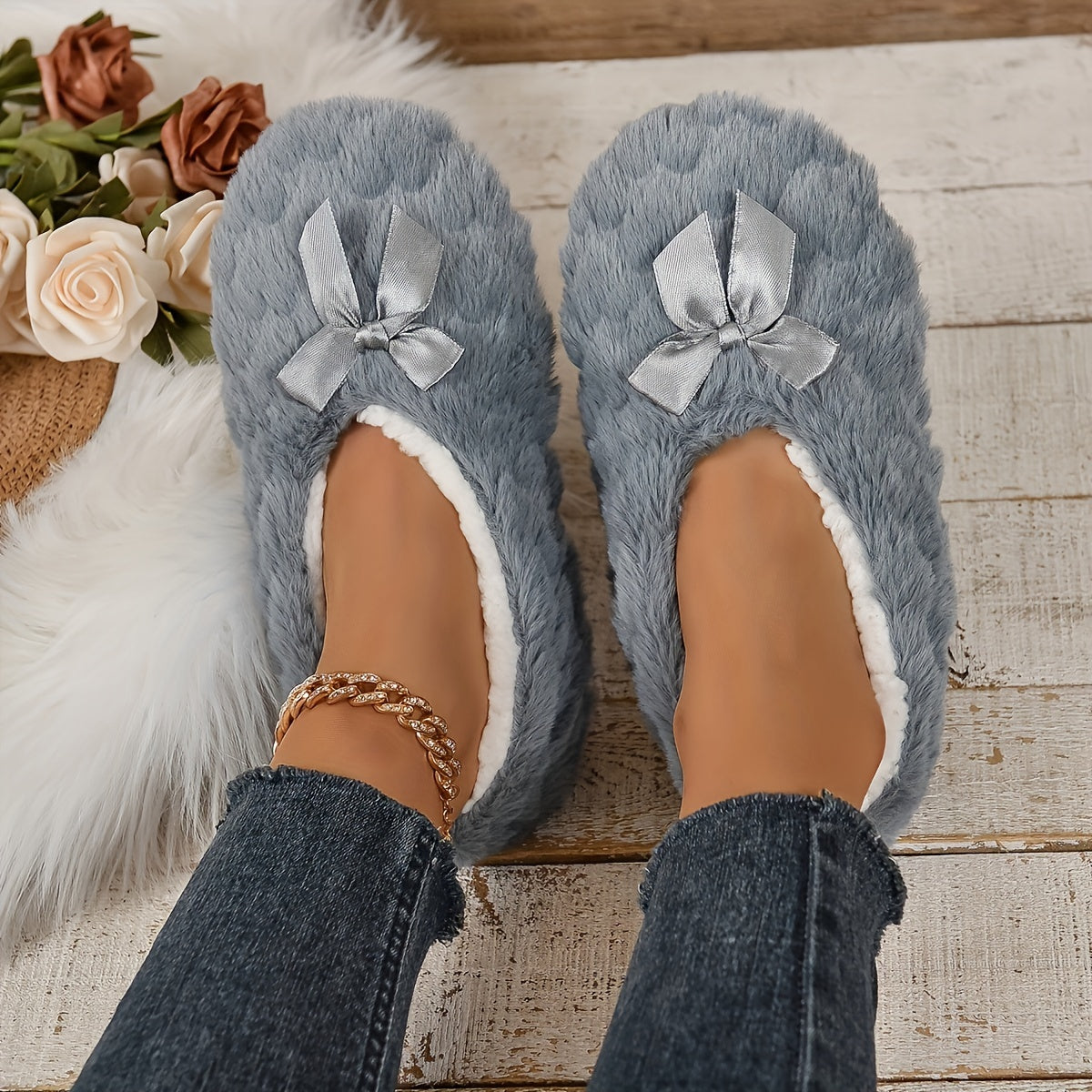 CozyFur Slippers - Soft, Breathable, Warm, Non-slip, Plush Lined Indoor Shoes with Faux Fur Soft Sole for Barefoot Feel - Perfect for Relaxation and Lounging Around the House
